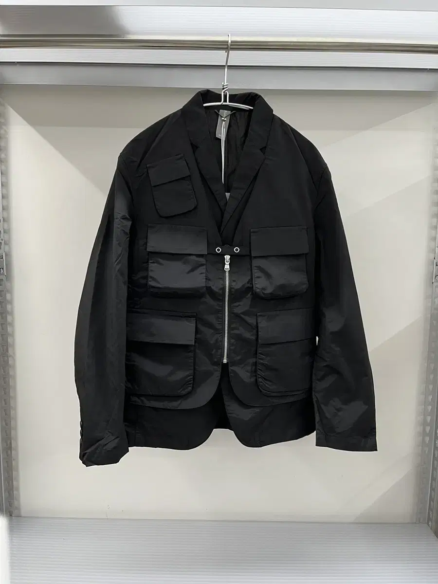 언어펙티드 - Layered Jacket (Black)